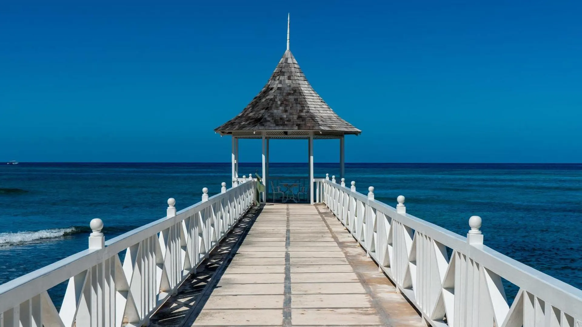 Hospitality Expert Greens 2Br Pool Beach Montego Bay Inn